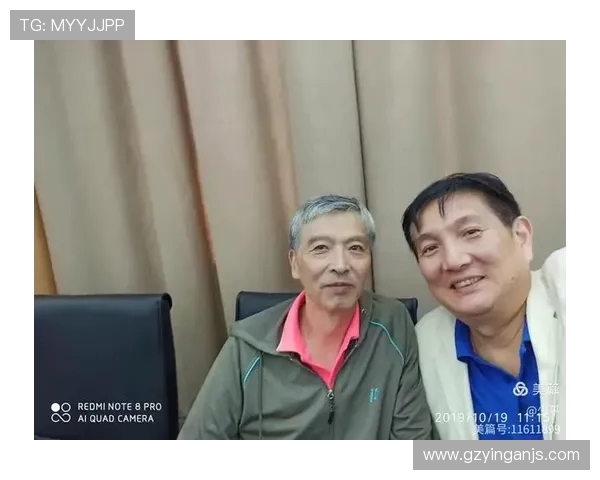 南京网球队的团队协作之道:揭秘网球背后的默契与拼搏精神 南京网球队的团队协作之道:揭秘网球背后的默契与拼搏精神