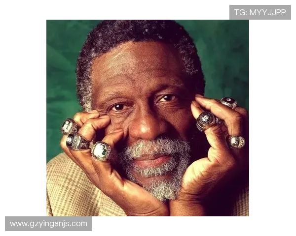 比尔·拉塞尔:从篮球传奇到社会变革象征的传奇人生 比尔·拉塞尔:从篮球传奇到社会变革象征的传奇人生